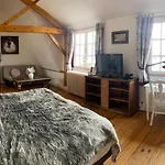 Logis Bellevue Restaurant La Pomme D'or 3* Coucy-le-Château-Auffrique