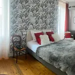 Hotel Logis Bellevue Restaurant La Pomme D'or