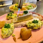 מלון Logis Bellevue Restaurant La Pomme D'or