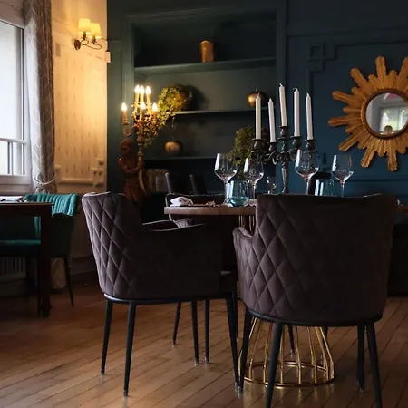 Logis Bellevue Restaurant La Pomme D'or 3*