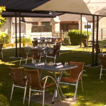 Logis Bellevue Restaurant La Pomme D'or Coucy-le-Chateau-Auffrique
