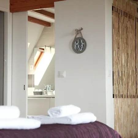 Hotell Logis Bellevue Restaurant La Pomme D'or