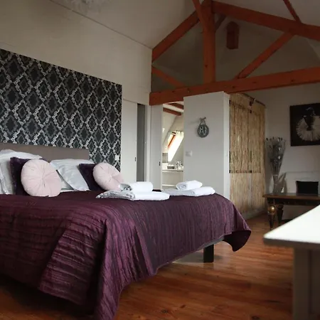 Logis Bellevue Restaurant La Pomme D'or Hotel