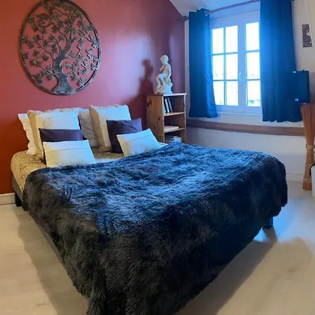 Logis Bellevue Restaurant La Pomme D'or Coucy-le-Château-Auffrique