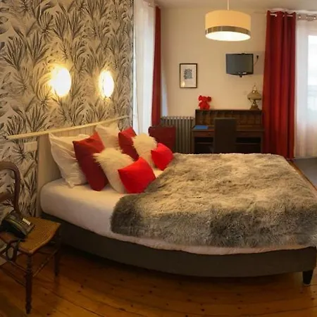 Logis Bellevue Restaurant La Pomme D'or 3*