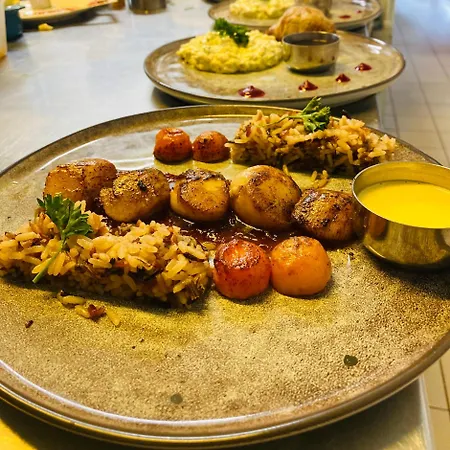 Logis Bellevue Restaurant La Pomme D'or Coucy-le-Château-Auffrique