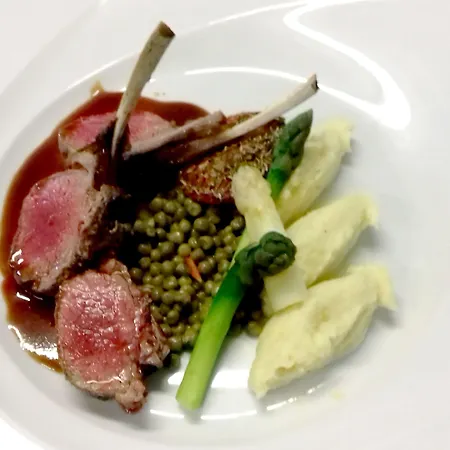 Logis Bellevue Restaurant La Pomme D'or Coucy-le-Château-Auffrique