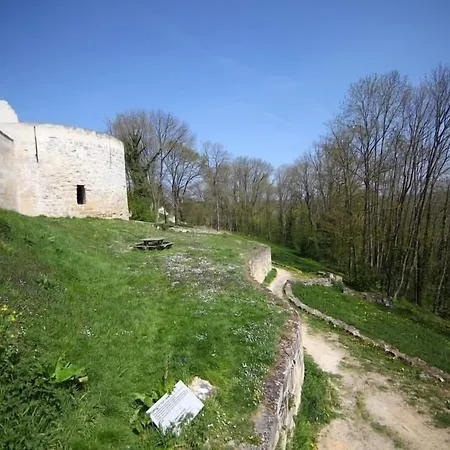Logis Bellevue Restaurant La Pomme D'or 3* Coucy-le-Chateau-Auffrique