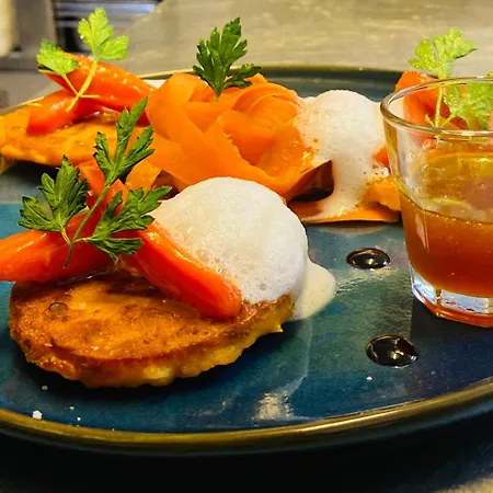 Logis Bellevue Restaurant La Pomme D'or 3*