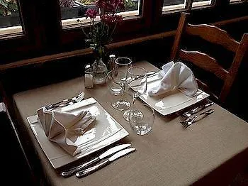 Logis Bellevue Restaurant La Pomme D'or Hotel Coucy-le-Chateau-Auffrique