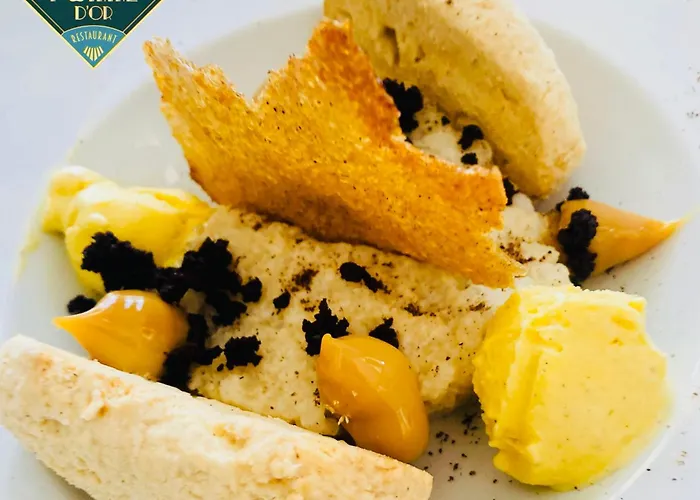 Logis Bellevue Restaurant La Pomme D'or Hotel 3*