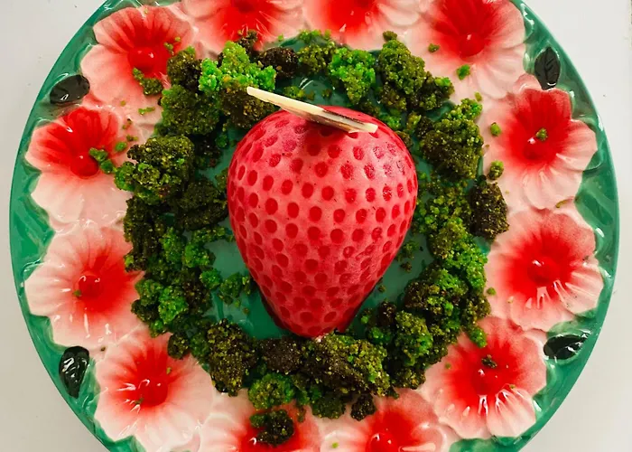 Hotel Logis Bellevue Restaurant La Pomme D'or 3*